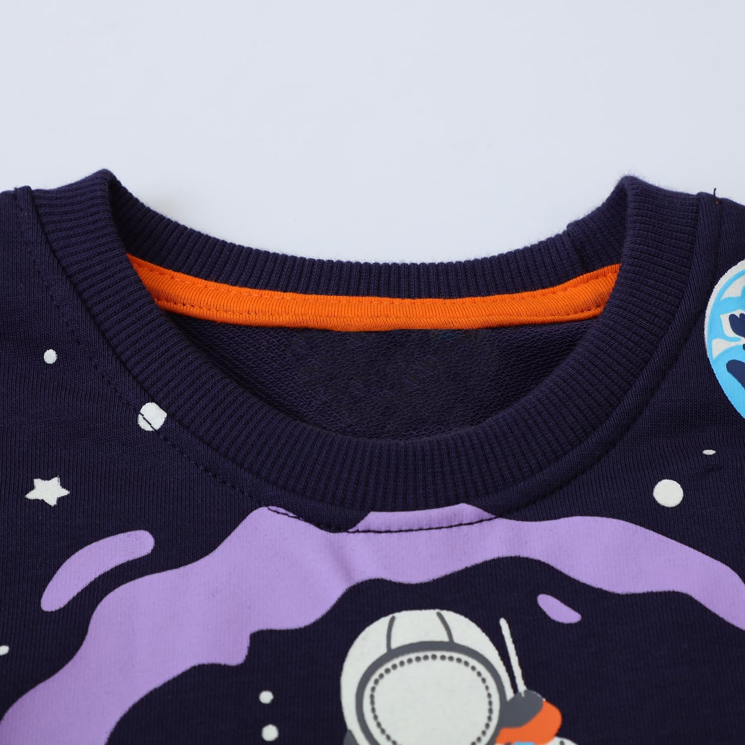 Crewneck sweatshirt for boys