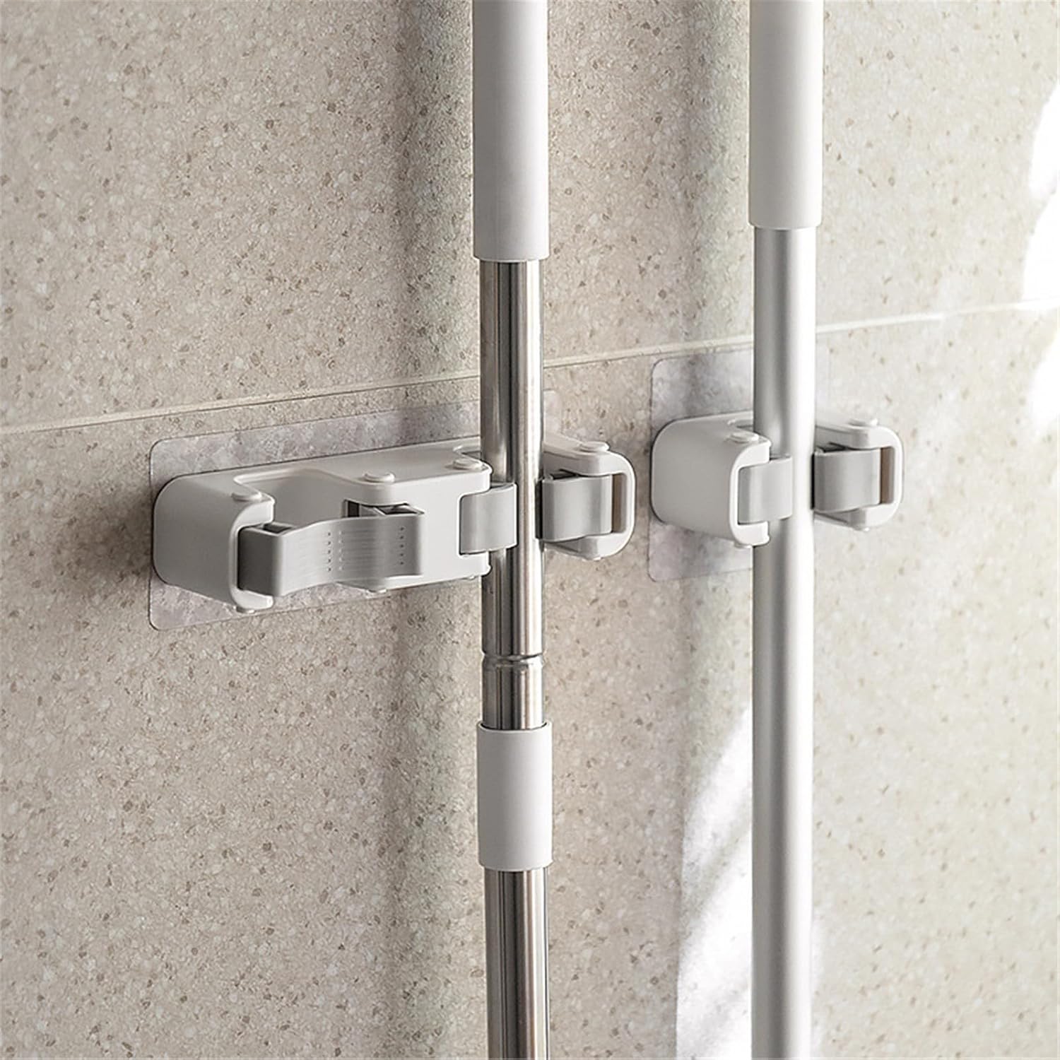 BILIKEYU Non-Punching Soft Adhesive Mop Holder